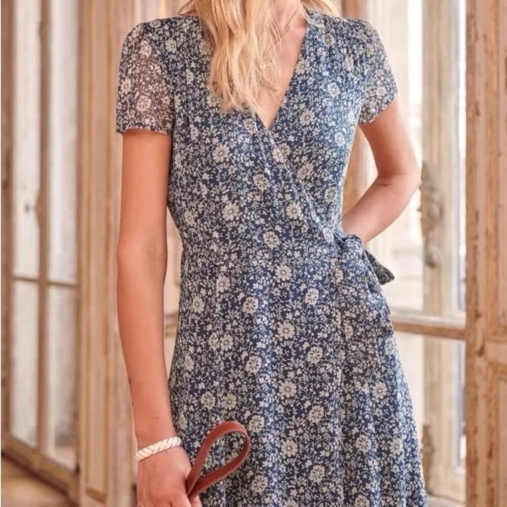 Sezane Size 4/6 "Amber Robe" Wrap Dress